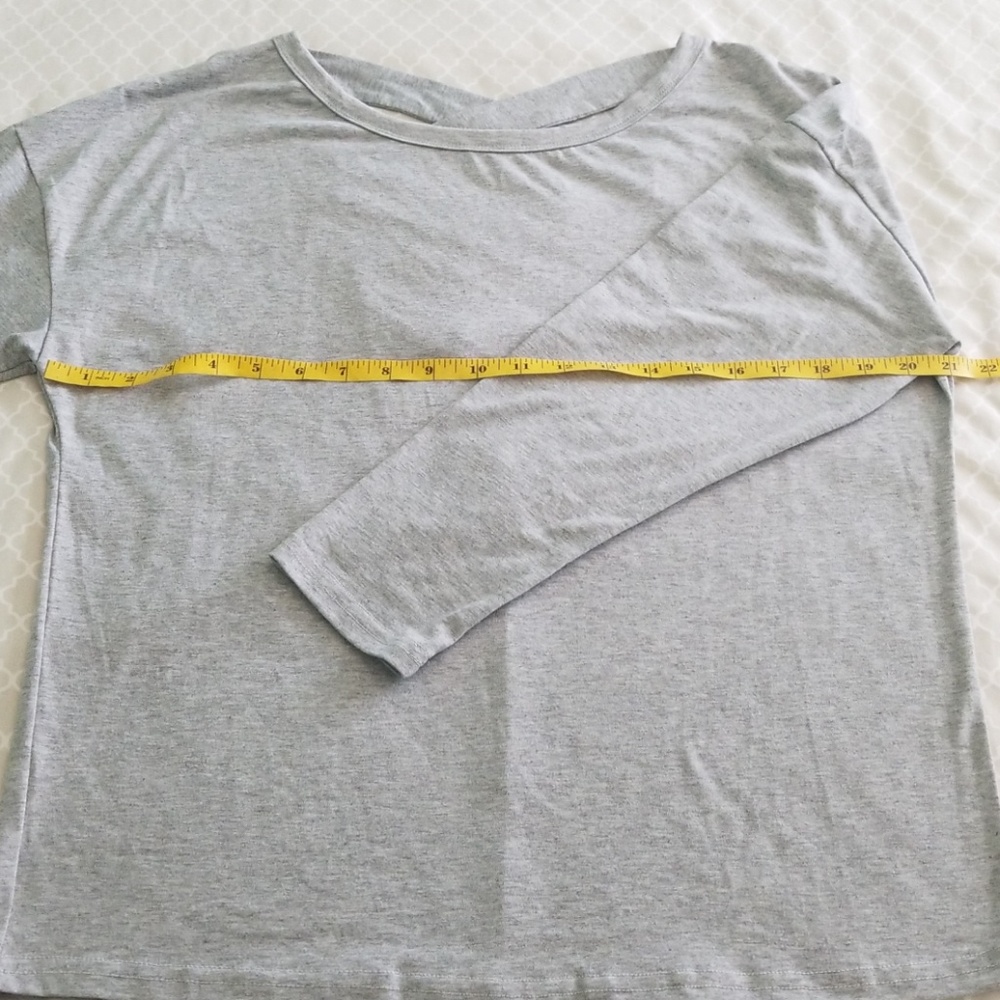 Criss cross back Top - Picture 6 of 6